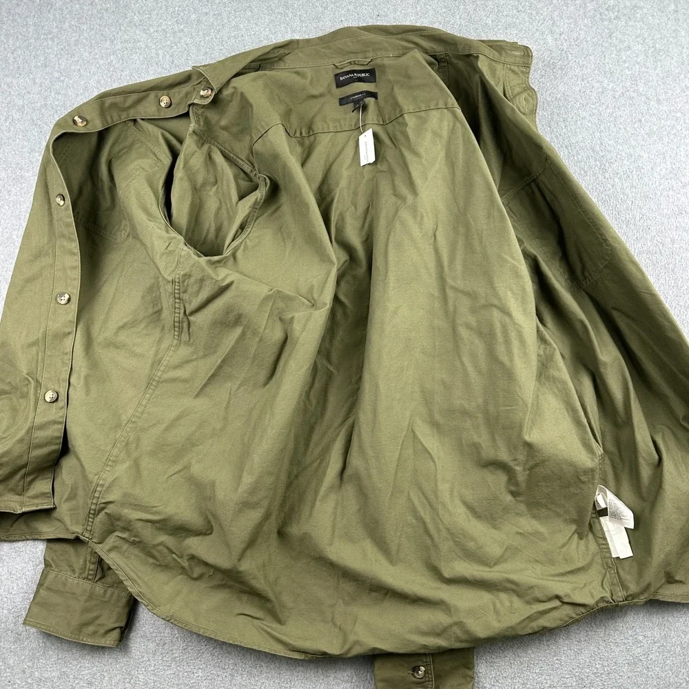 Banana Republic Button Up Shirt Mens XL Tall Green Standard Fit Cotton Utility